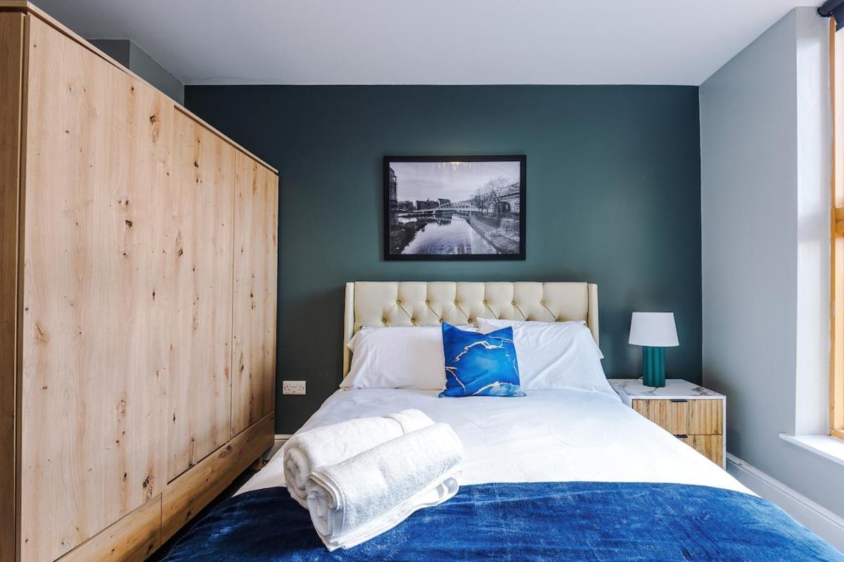 Diamond Centre Apartment Manchester